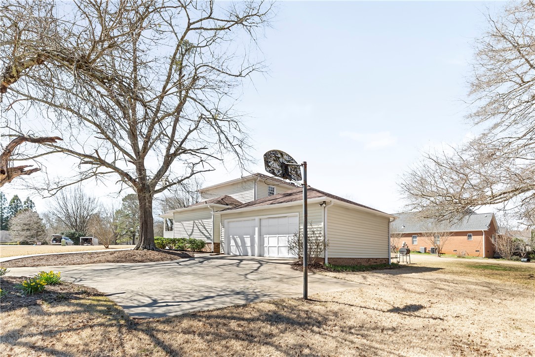 215 Green Valley Road Anderson, SC 29621 - Photo 42 of 42 Gallery Image 42
