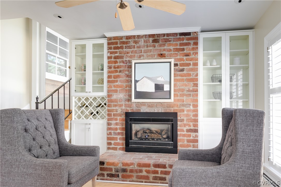 518 Ridge Top Road Henrico, VA 23229 - Photo 19 of 43 Kitchen fireplace