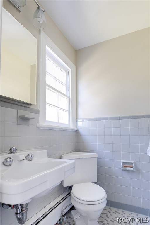 518 Ridge Top Road Henrico, VA 23229 - Photo 24 of 43 Primary Bath