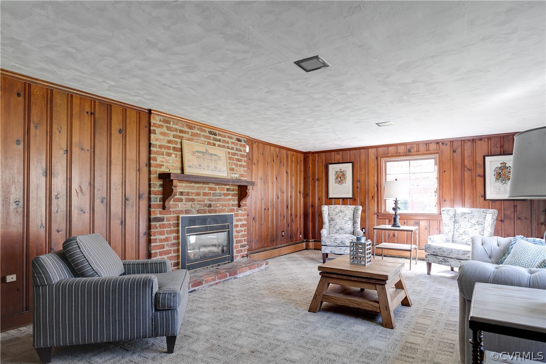 518 Ridge Top Road Henrico, VA 23229 - Photo 32 of 43 Family Room
