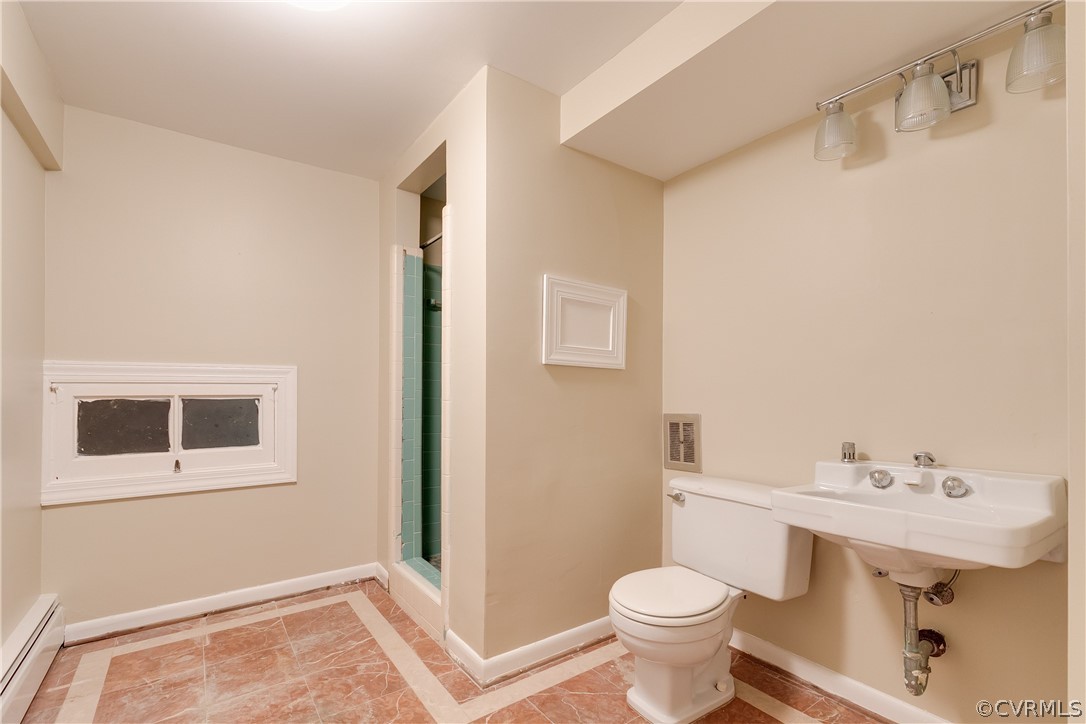 518 Ridge Top Road Henrico, VA 23229 - Photo 37 of 43 Full Bath with shower