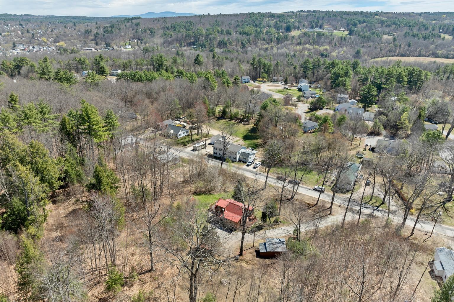 133 Thunder Road Franklin, NH 03235 - Photo 50 of 60 Gallery Image 50