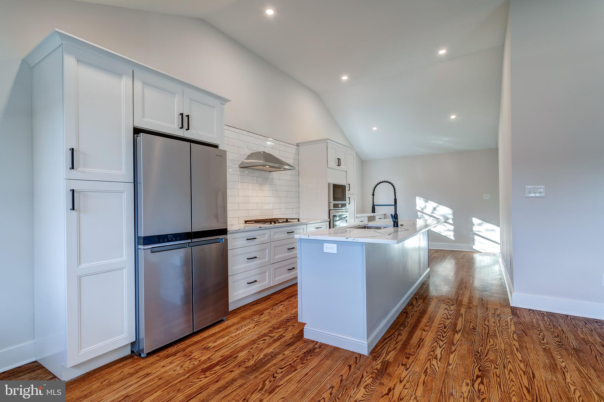 308 Lenox Road Havertown, PA 19083 - Photo 7 of 30
