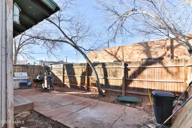 $288,000 | 909 North Park Drive, Winslow, AZ 86047