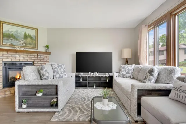 $249,900 | 8775 Maplebrook Parkway North, Brooklyn Park, MN 55445