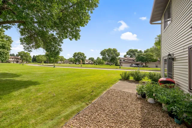 $249,900 | 8775 Maplebrook Parkway North, Brooklyn Park, MN 55445