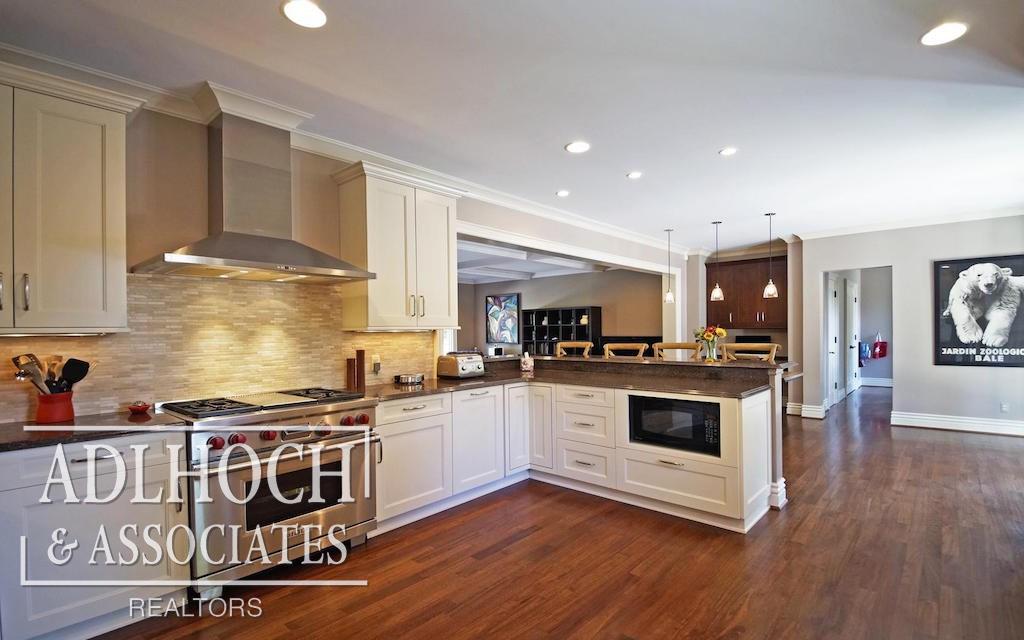 191 Lothrop Road Grosse Pointe, MI 48236 - Photo 12 of 28 31288586-11.JPG