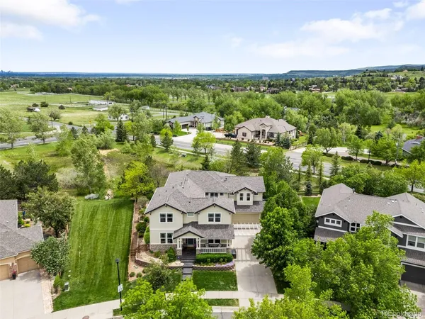 an aerial view of multiple house