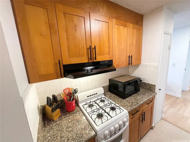 $315,000 | 2977 Ala Ilima Street, Unit 705, Honolulu, HI 96818
