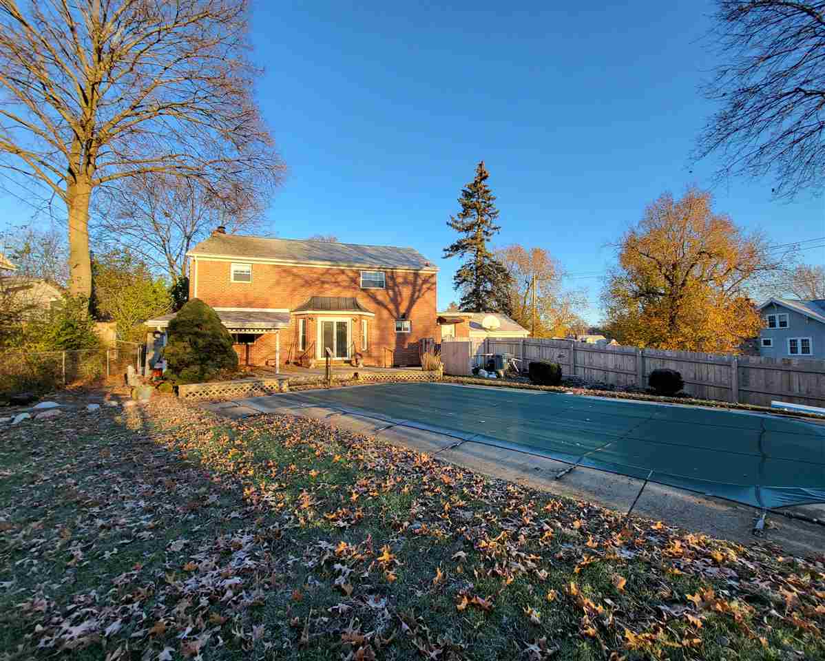 2101 Miller Road Flint, MI 48503 - Photo 12 of 41 50061484-11.JPG