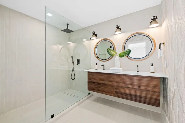 $3,577,000 | 3821 Northeast 26th Avenue, Lighthouse Point, FL 33064