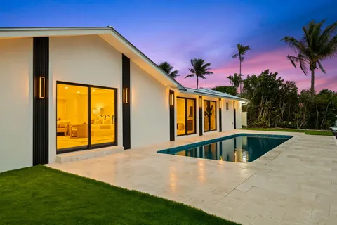 $3,225,000 | 3821 Northeast 26th Avenue, Lighthouse Point, FL 33064
