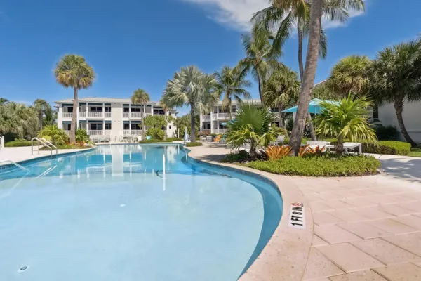 $3,495,000 | 80639 Old Highway, Unit 201, Islamorada, FL 33036