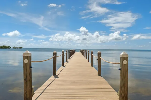 $3,495,000 | 80639 Old Highway, Unit 201, Islamorada, FL 33036