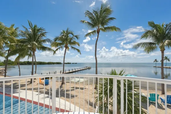 $3,495,000 | 80639 Old Highway, Unit 201, Islamorada, FL 33036