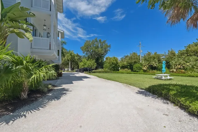 $3,495,000 | 80639 Old Highway, Unit 201, Islamorada, FL 33036