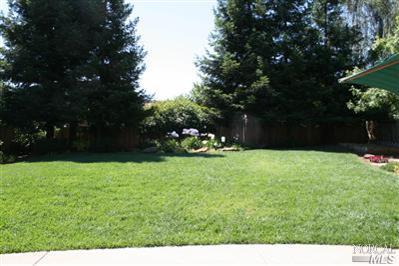 4768 Devonshire Place Santa Rosa, CA 95405 - Photo 8 of 11 Gallery Image 8