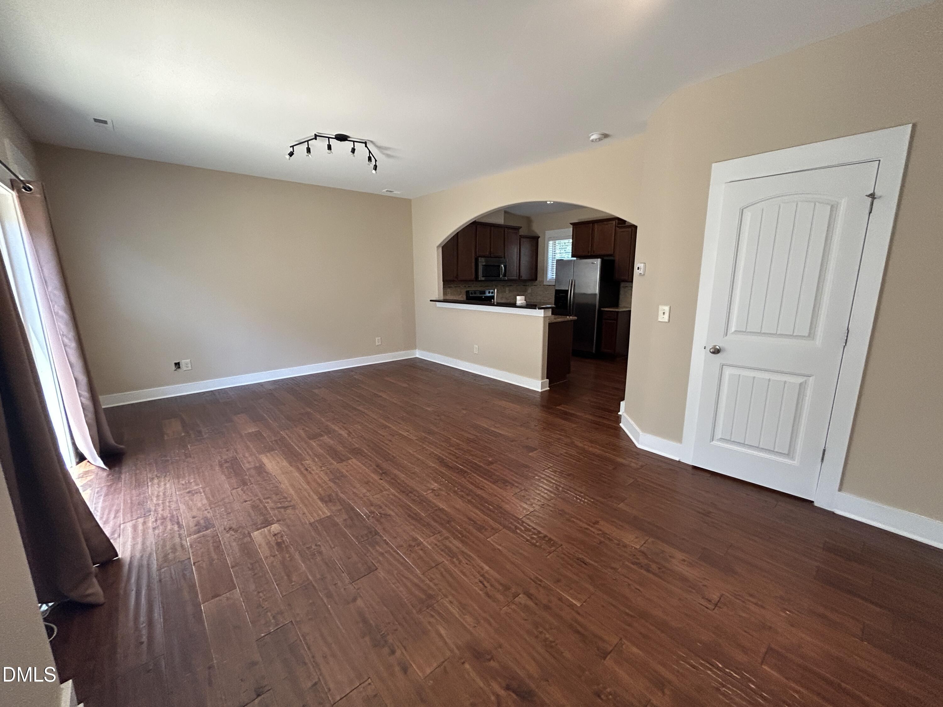 3827 Glenhaven Road Raleigh, NC 27606 - Photo 9 of 32 IMG_8857