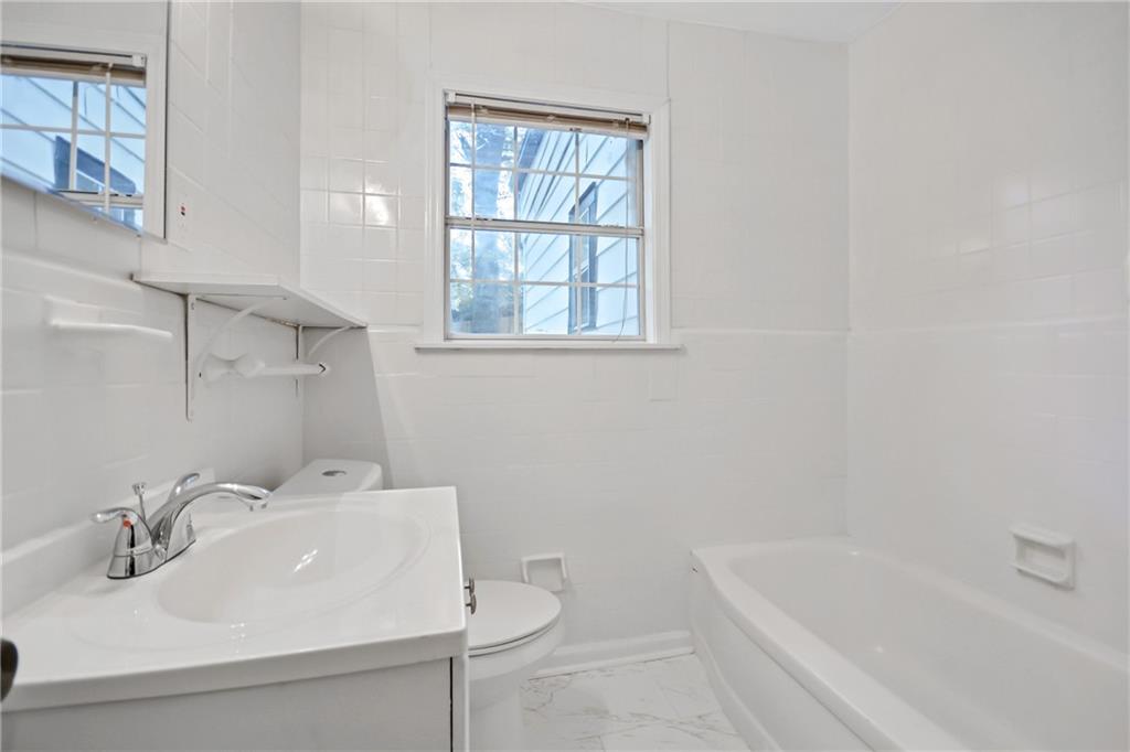 1877 Sumter Street Northwest Atlanta, GA 30318 - Photo 18 of 23