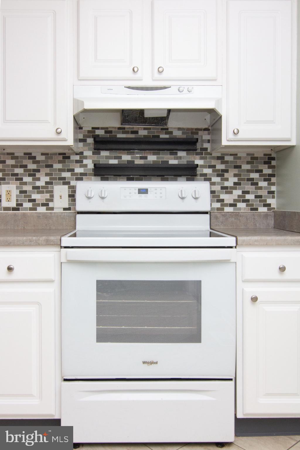 1023 Washington Road Westminster, MD 21157 - Photo 7 of 32 Gallery Image 7