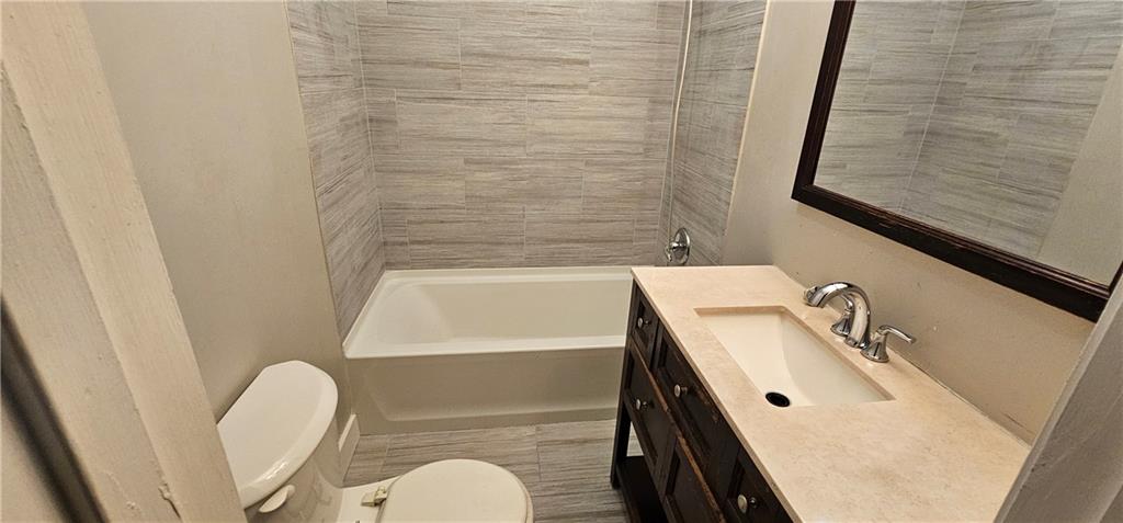 2988 1st Street Duluth, GA 30096 - Photo 10 of 34