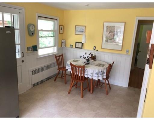48 Clement Street Springfield, MA 01118 - Photo 9 of 19