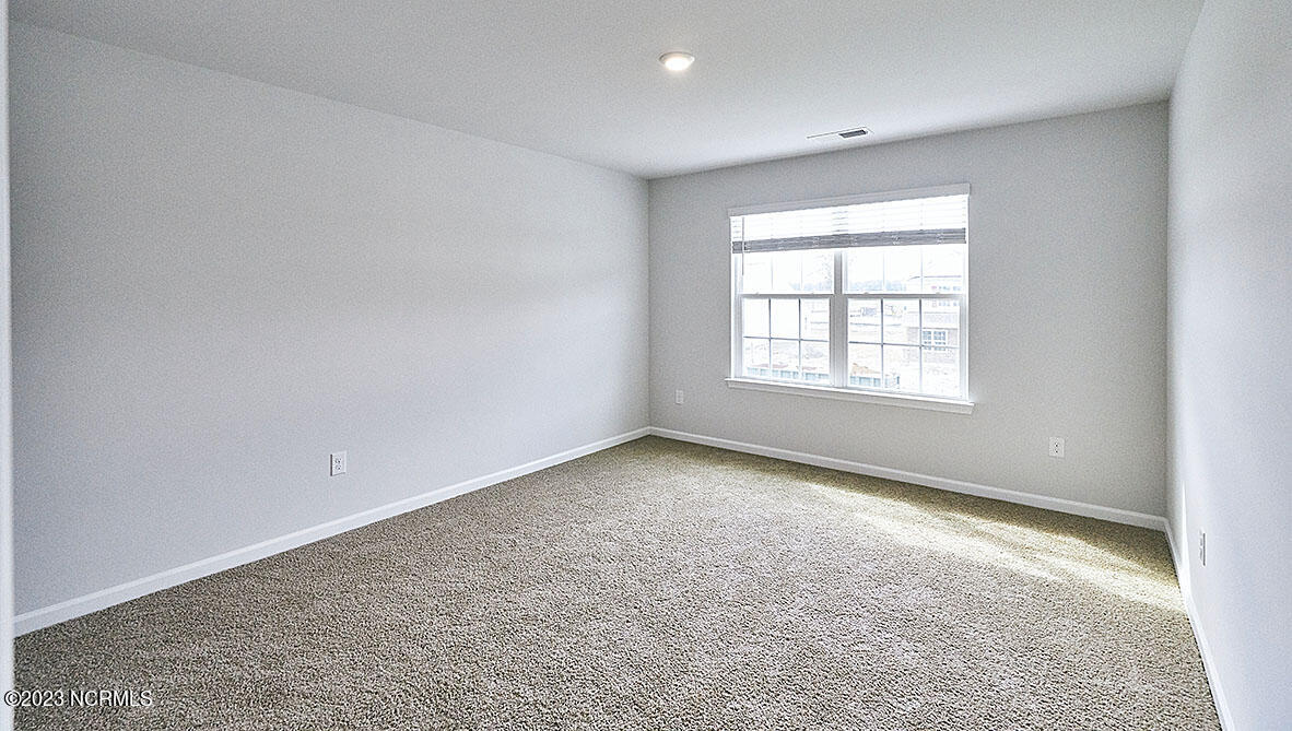 2017 Minnette Circle New Bern, NC 28562 - Photo 3 of 44 upstairs bedroom 2