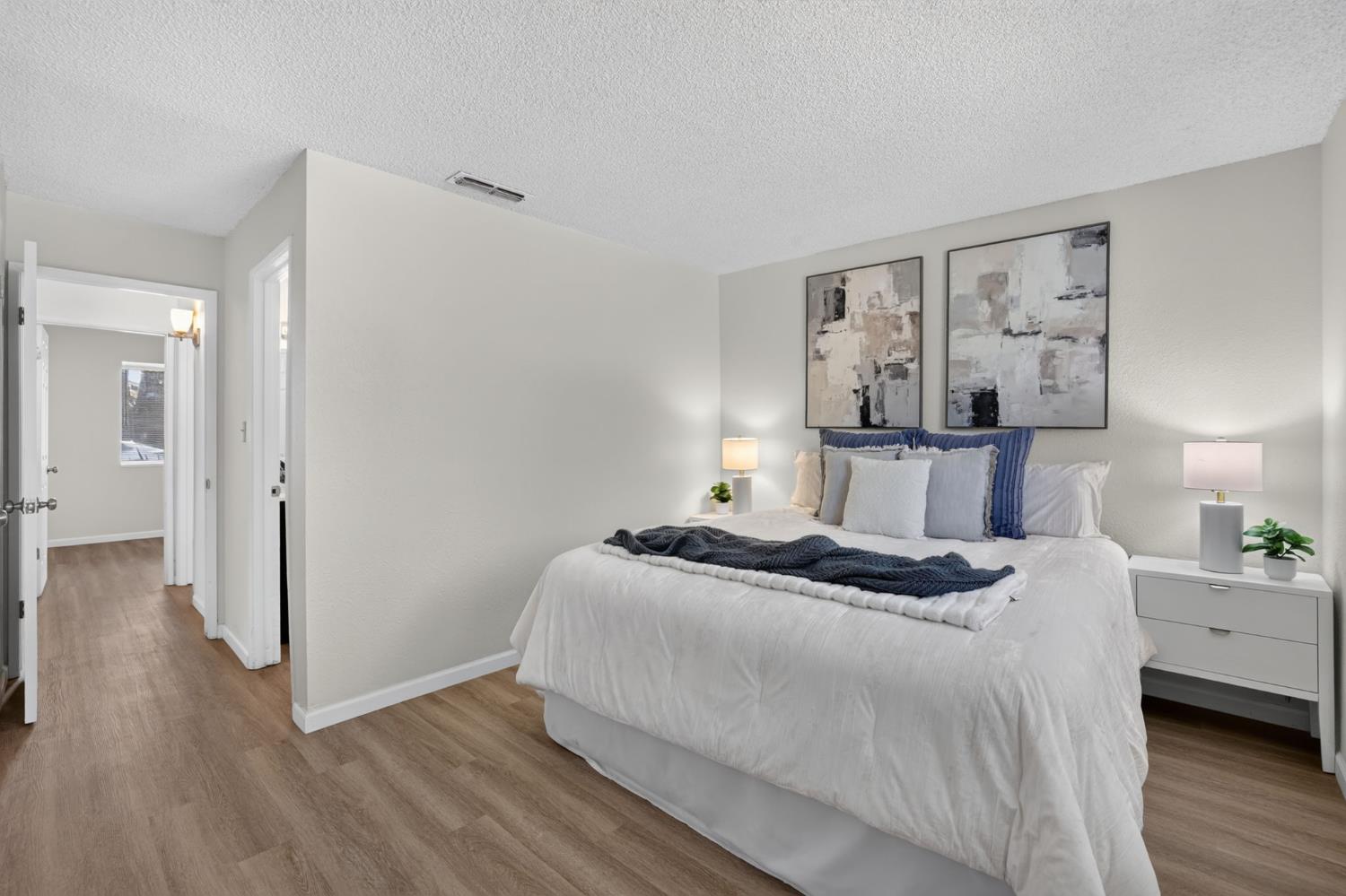 1437 Entrada Way Modesto, CA 95355 - Photo 6 of 51
