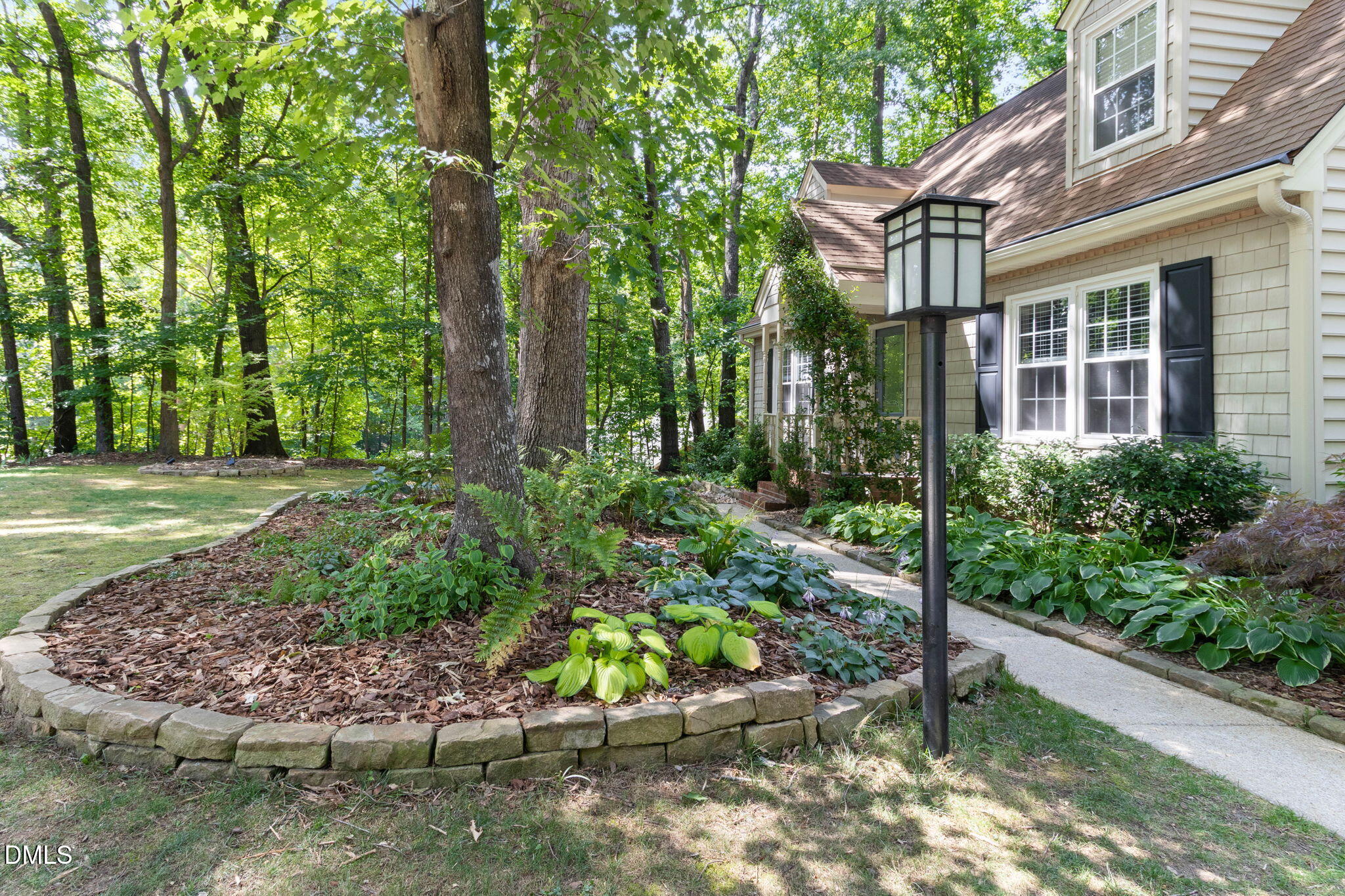 8116 Brookwood Court Raleigh, NC 27613 - Photo 2 of 50