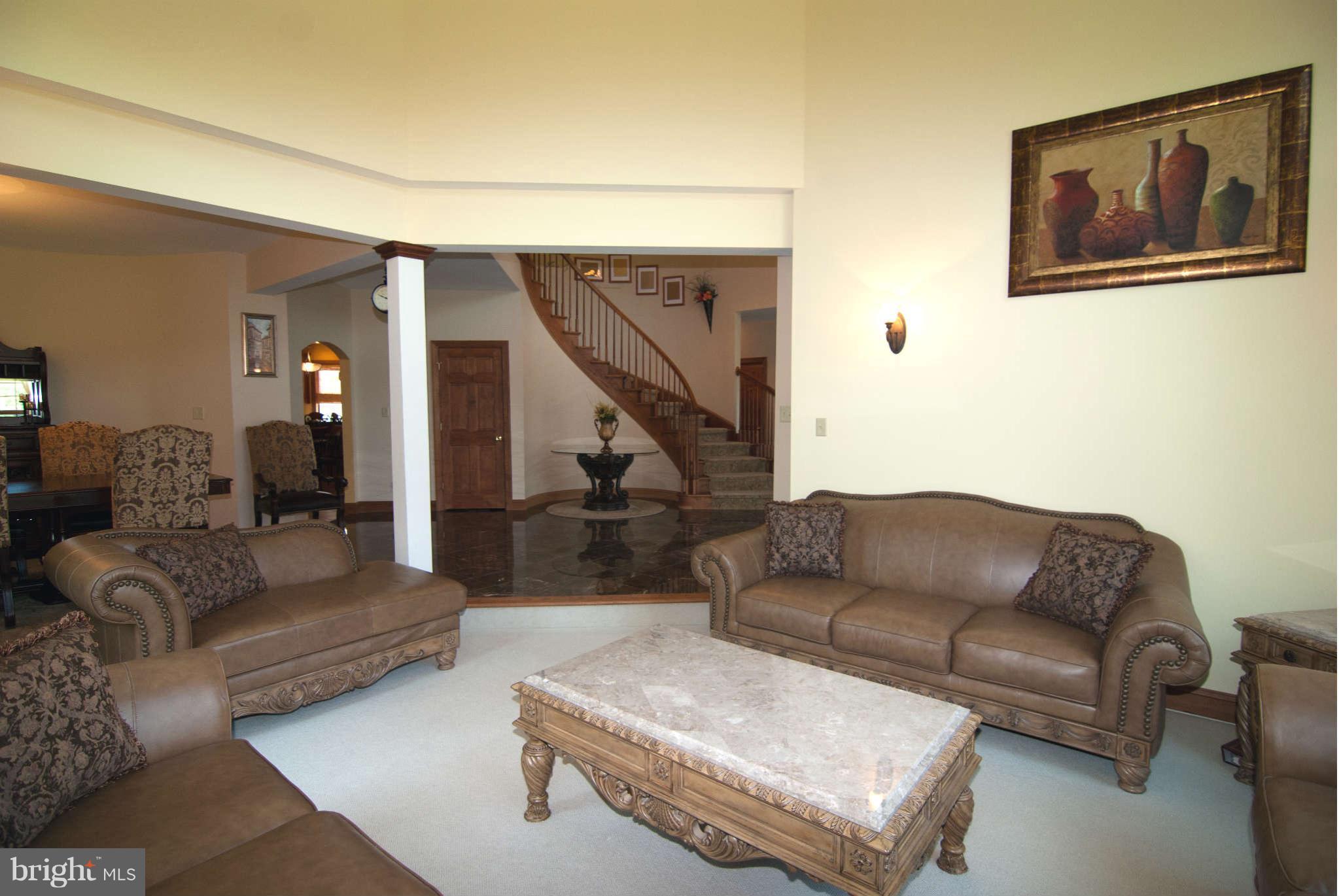 13238 Granview Road King George, VA 22485 - Photo 5 of 30 Living Room