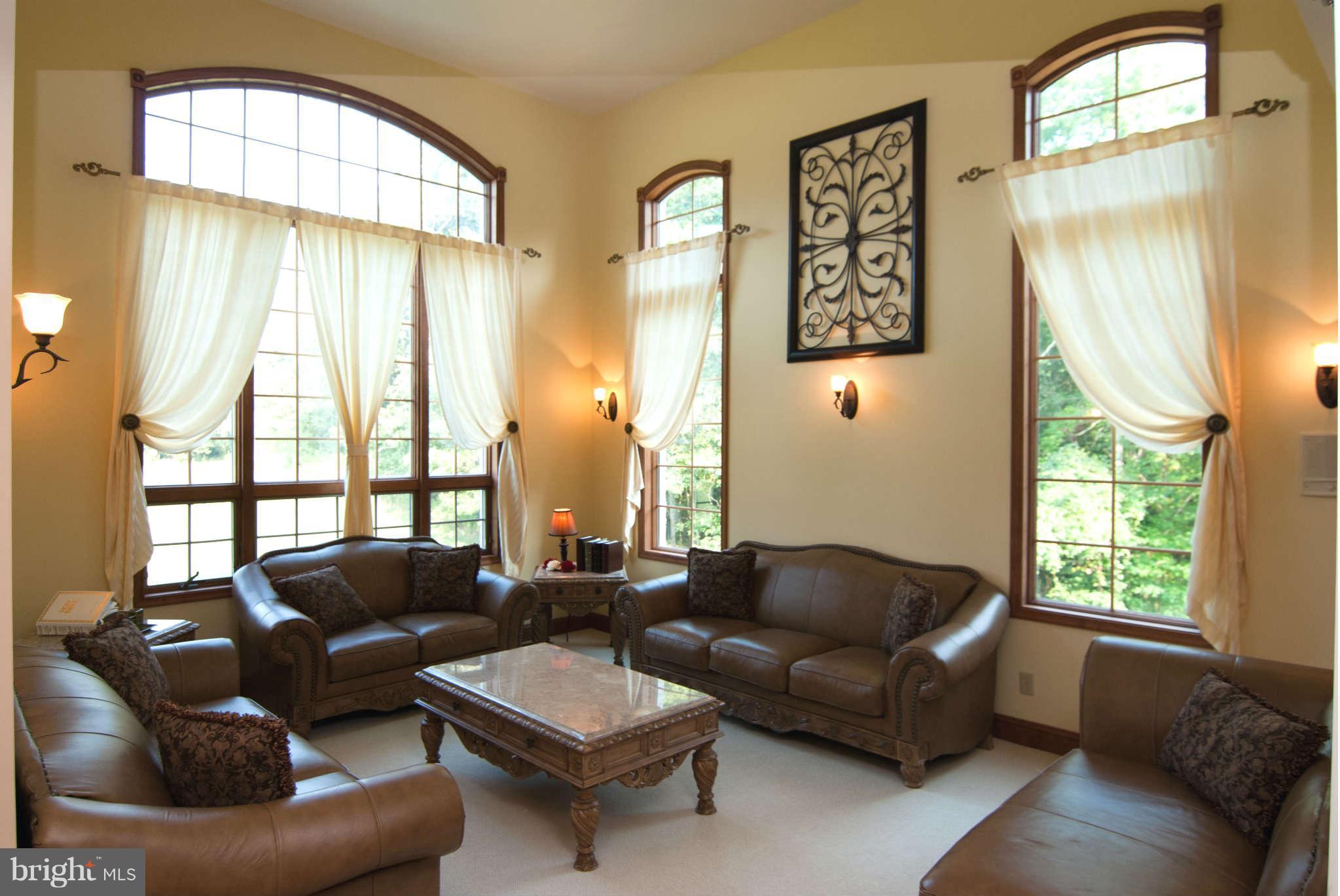 13238 Granview Road King George, VA 22485 - Photo 6 of 30 Living Room
