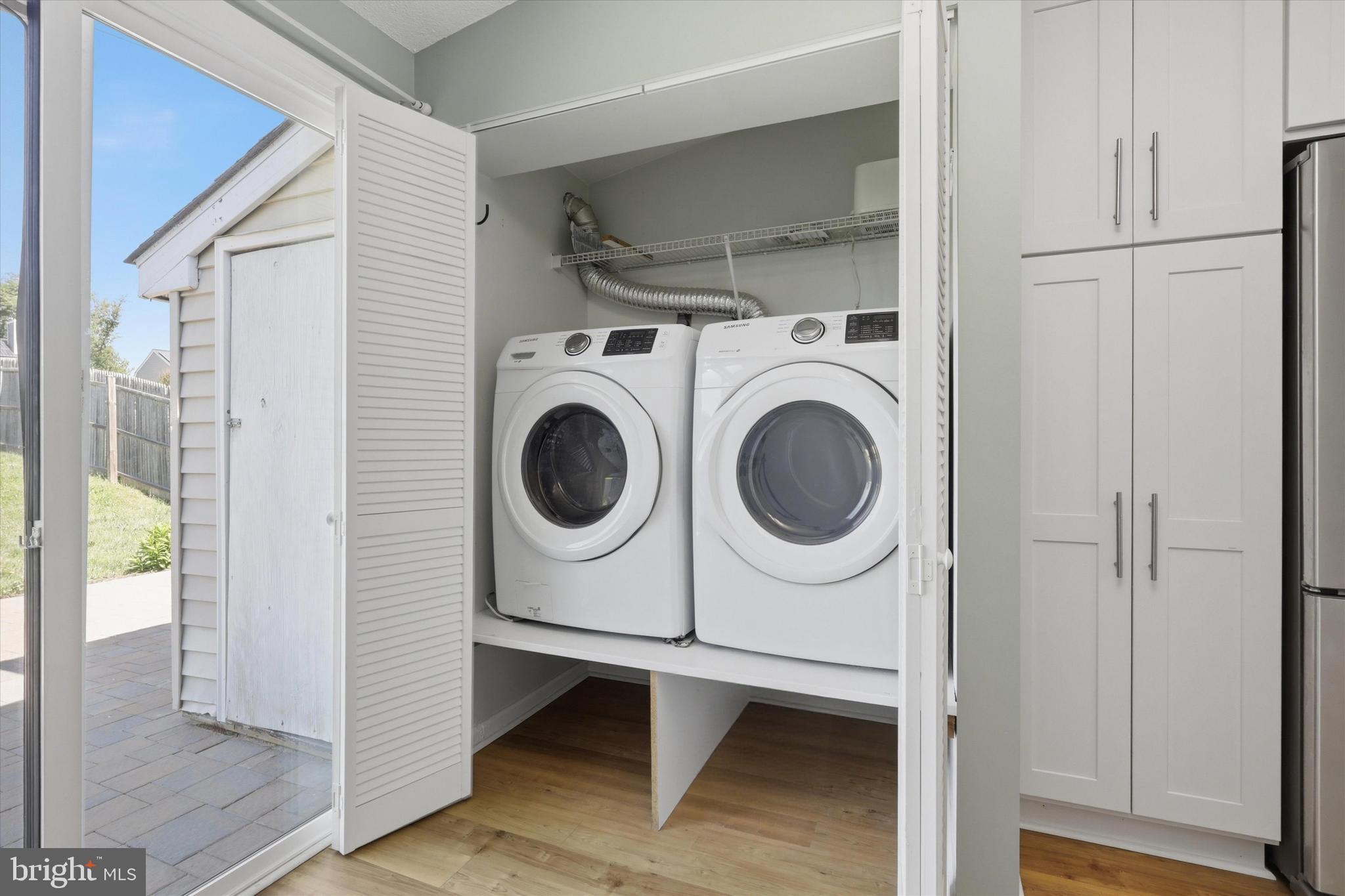 819 Chadwick Circle Frederick, MD 21701 - Photo 10 of 21 Laundry conveniently tucked away!