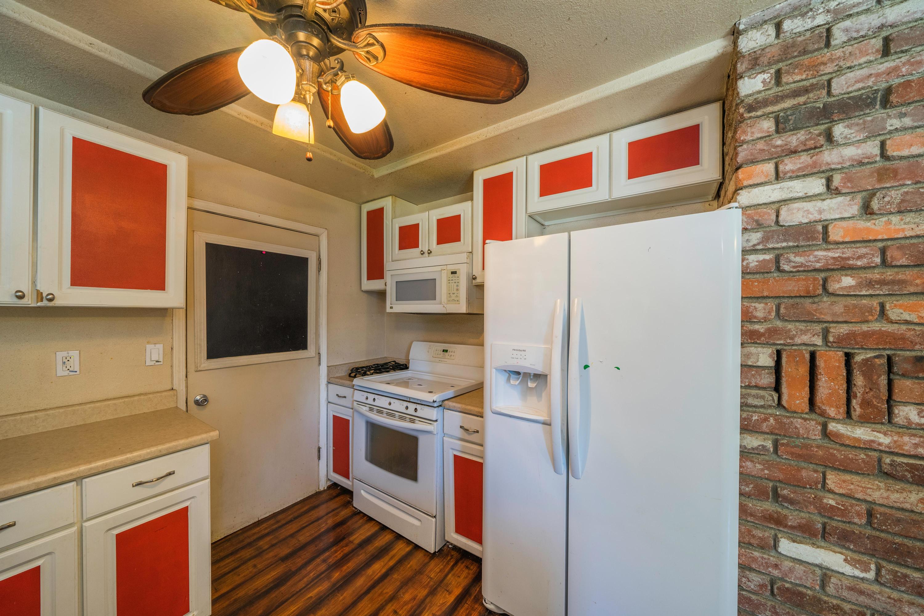 3428 Bardick Road Anderson, CA 96007 - Photo 5 of 34 DSC00898