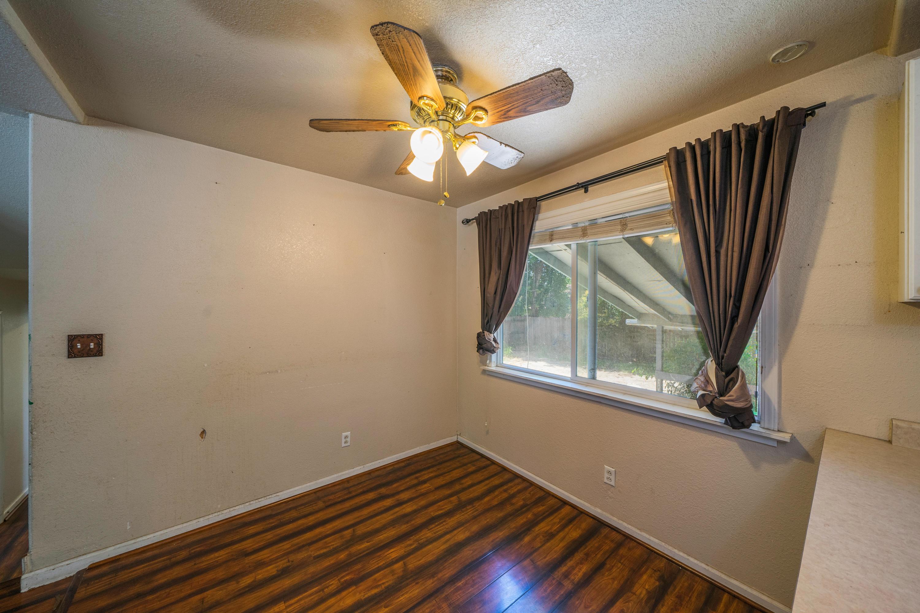 3428 Bardick Road Anderson, CA 96007 - Photo 7 of 34 DSC00904