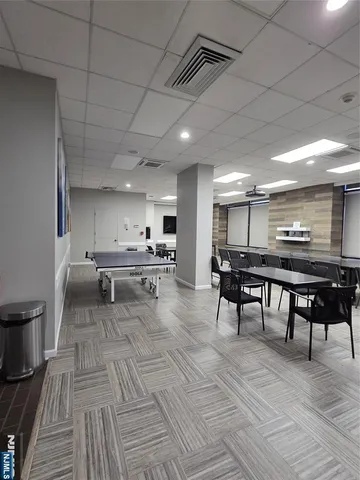 $2,900 | 770 Anderson Avenue, Unit 11C, Cliffside Park, NJ 07010