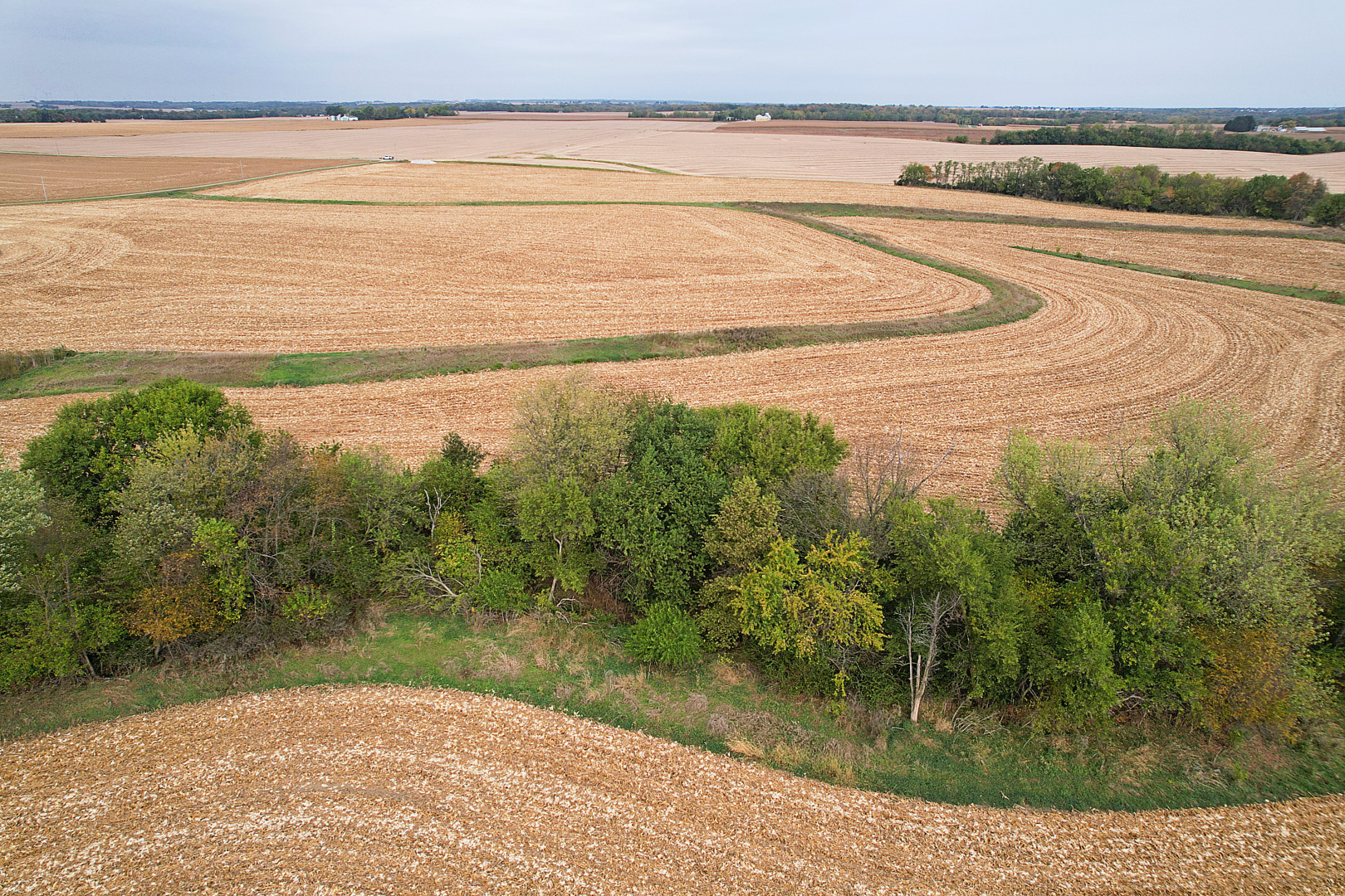 799 1500th Road Henry, IL 61537 - Photo 4 of 11 a view of a lake view