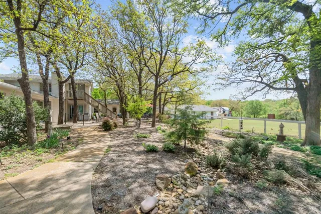 $1,075,000 | 3620 Sunset Lane, Dalworthington Gardens, TX 76016