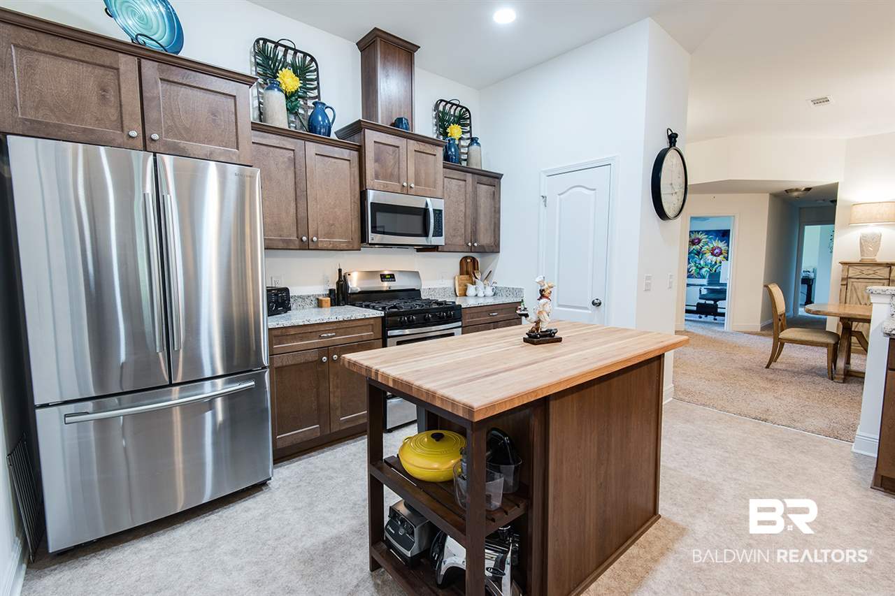 215 Meadow Run Loop Foley, AL 36535 - Photo 23 of 43 Stainless Steel Appliance