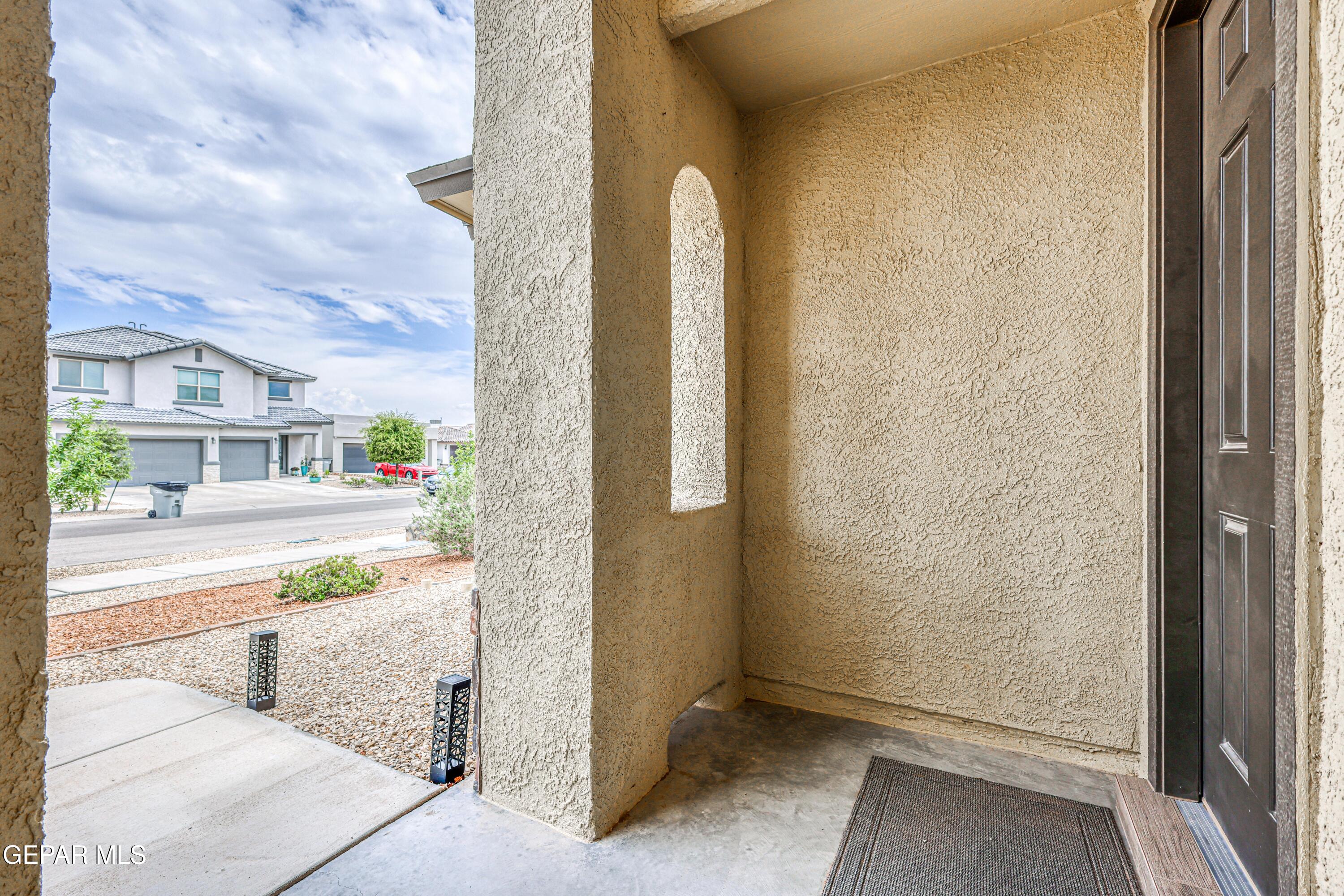 7797 Enchanted Ridge El Paso, TX 79911 - Photo 3 of 42 362A5527_HDR