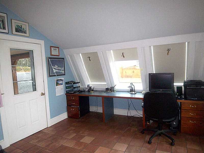 2527 Main Road Tiverton, RI 02878 - Photo 7 of 16 Other. Office space