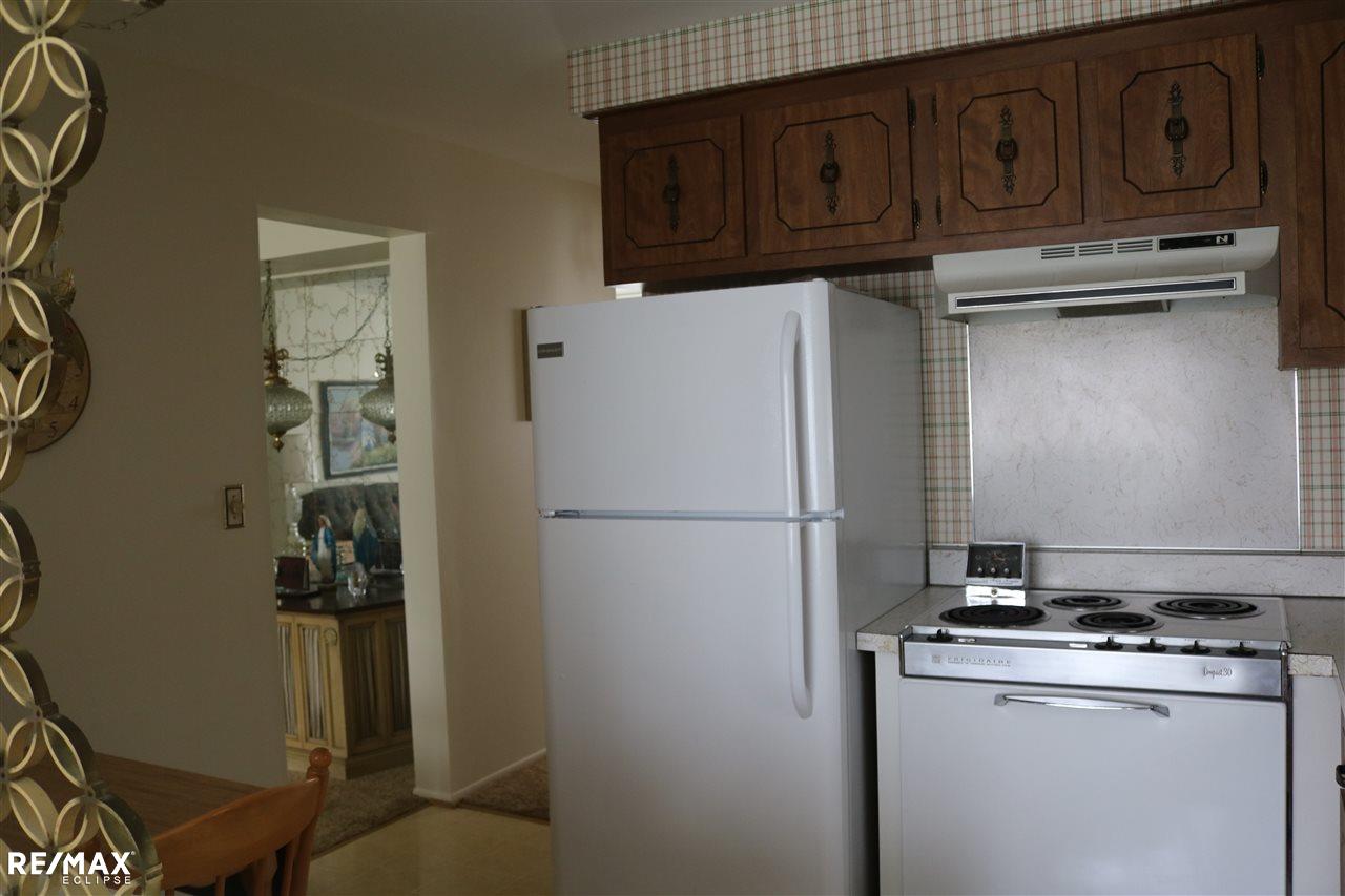 29262 Hoover Road Warren, MI 48093 - Photo 18 of 27 31297539-17.JPG