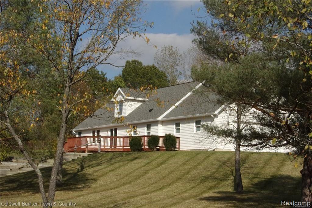 2640 Brewer Road Howell, MI 48855 - Photo 1 of 39 GetMedia.jpg