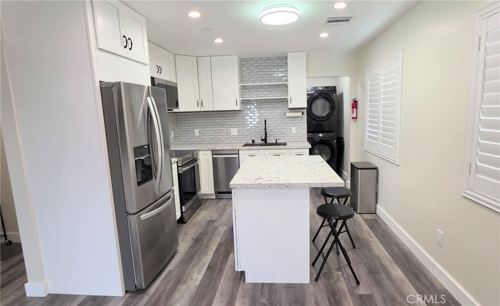 402 Findlay Montebello, CA 90640 - Photo 5 of 33