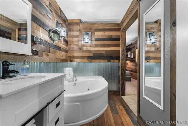 $499,000 | 1279 Greenwood Circle, Osage Beach, MO 65065