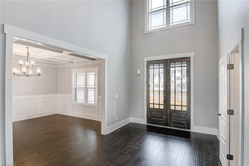 8595 San Marino Court Oak Ridge, NC 27310 - Photo 3 of 47 Gallery Image 3