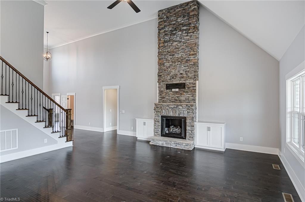 8595 San Marino Court Oak Ridge, NC 27310 - Photo 9 of 47 Gallery Image 9