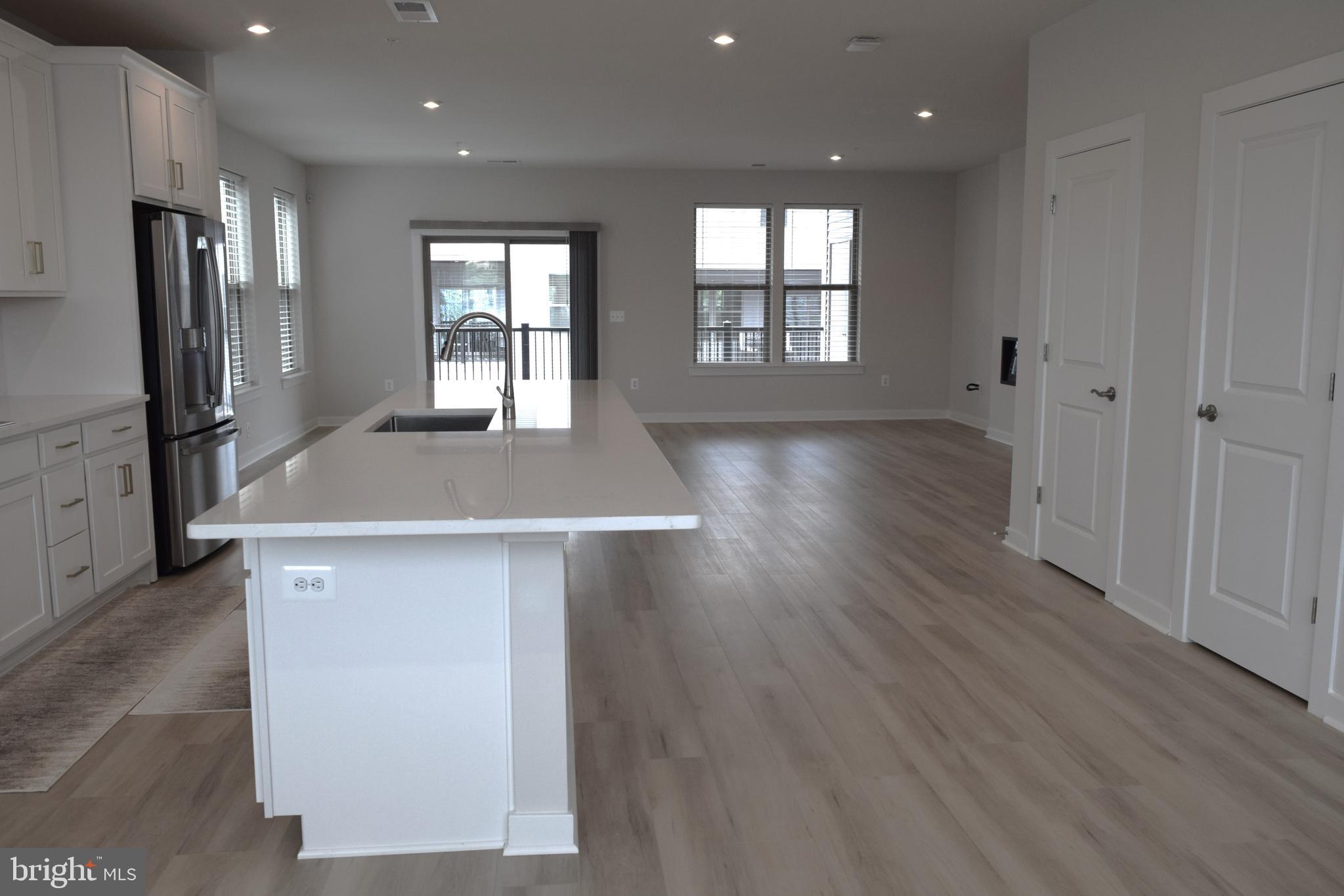 13542 Innovation Station Loop Herndon, VA 20171 - Photo 14 of 53 Breakfast nook on Island