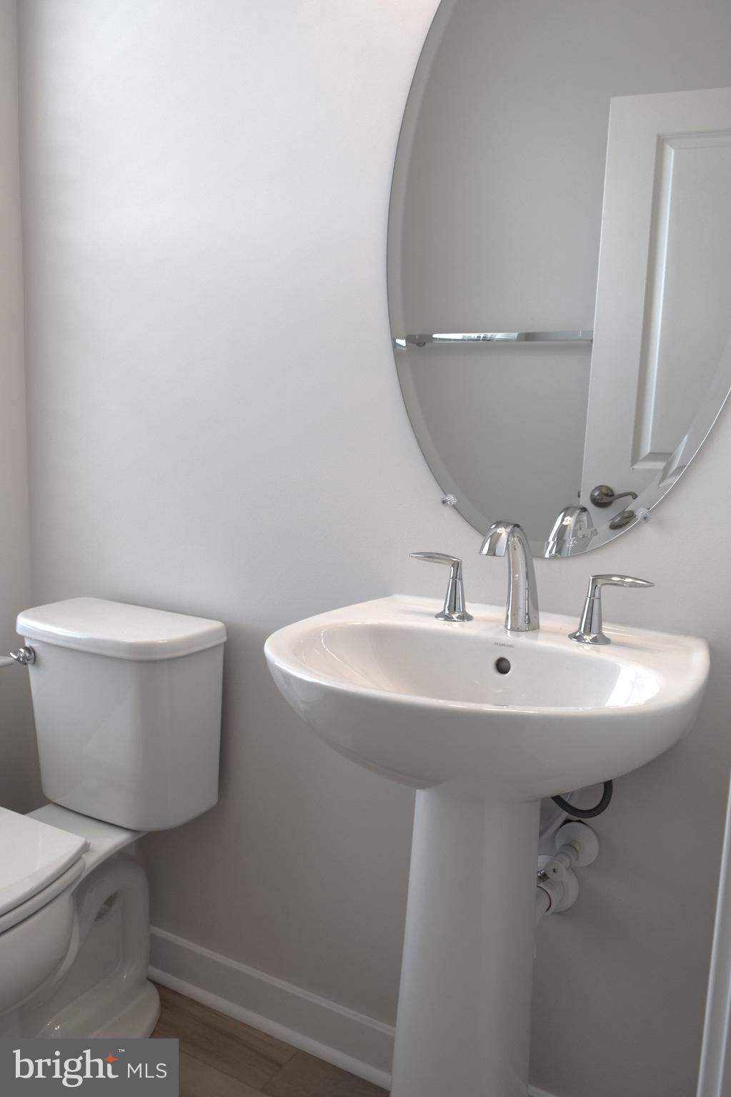 13542 Innovation Station Loop Herndon, VA 20171 - Photo 17 of 53 Main Level Half Bath