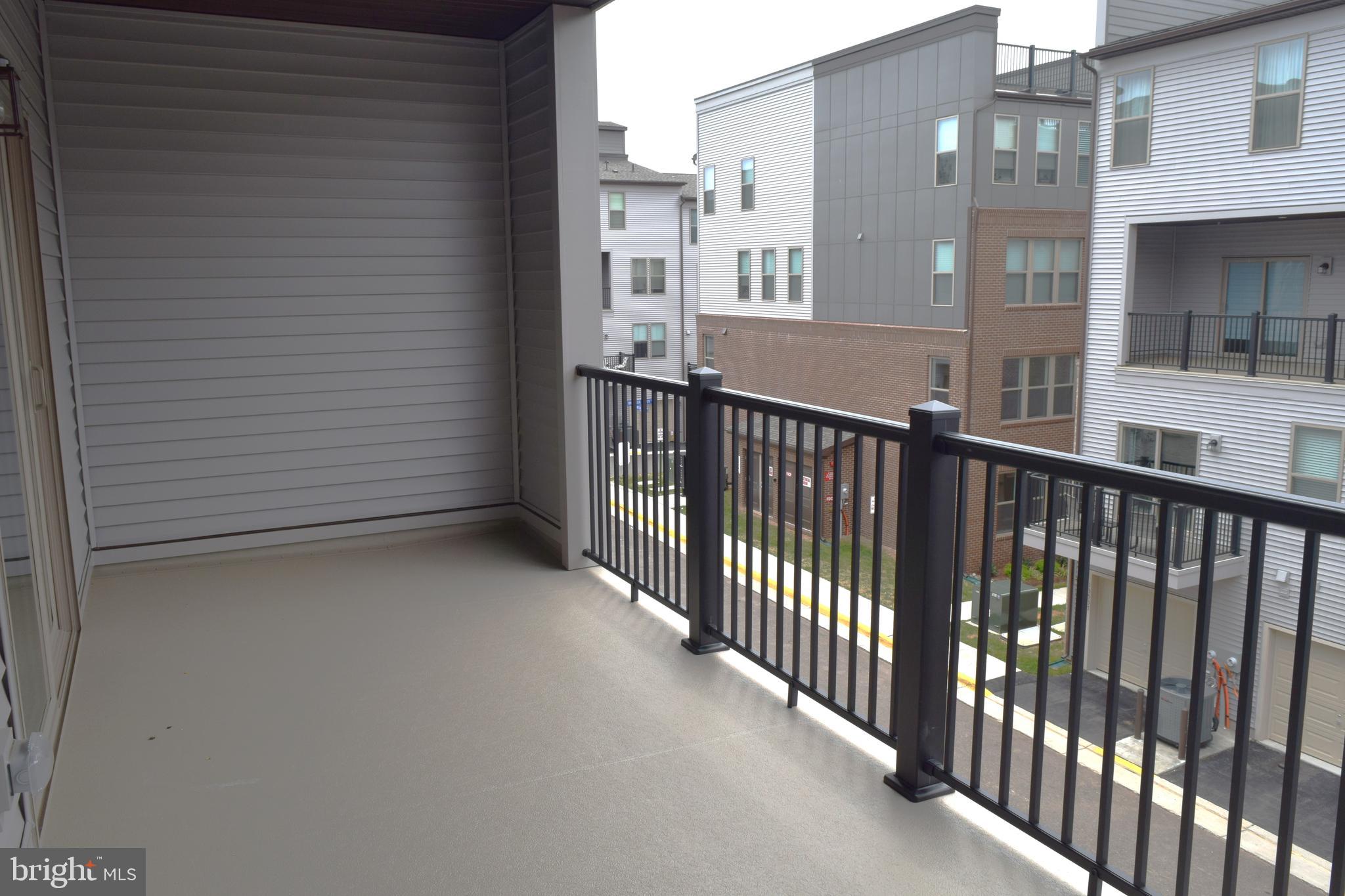 13542 Innovation Station Loop Herndon, VA 20171 - Photo 22 of 53 Private Deck/Balcony