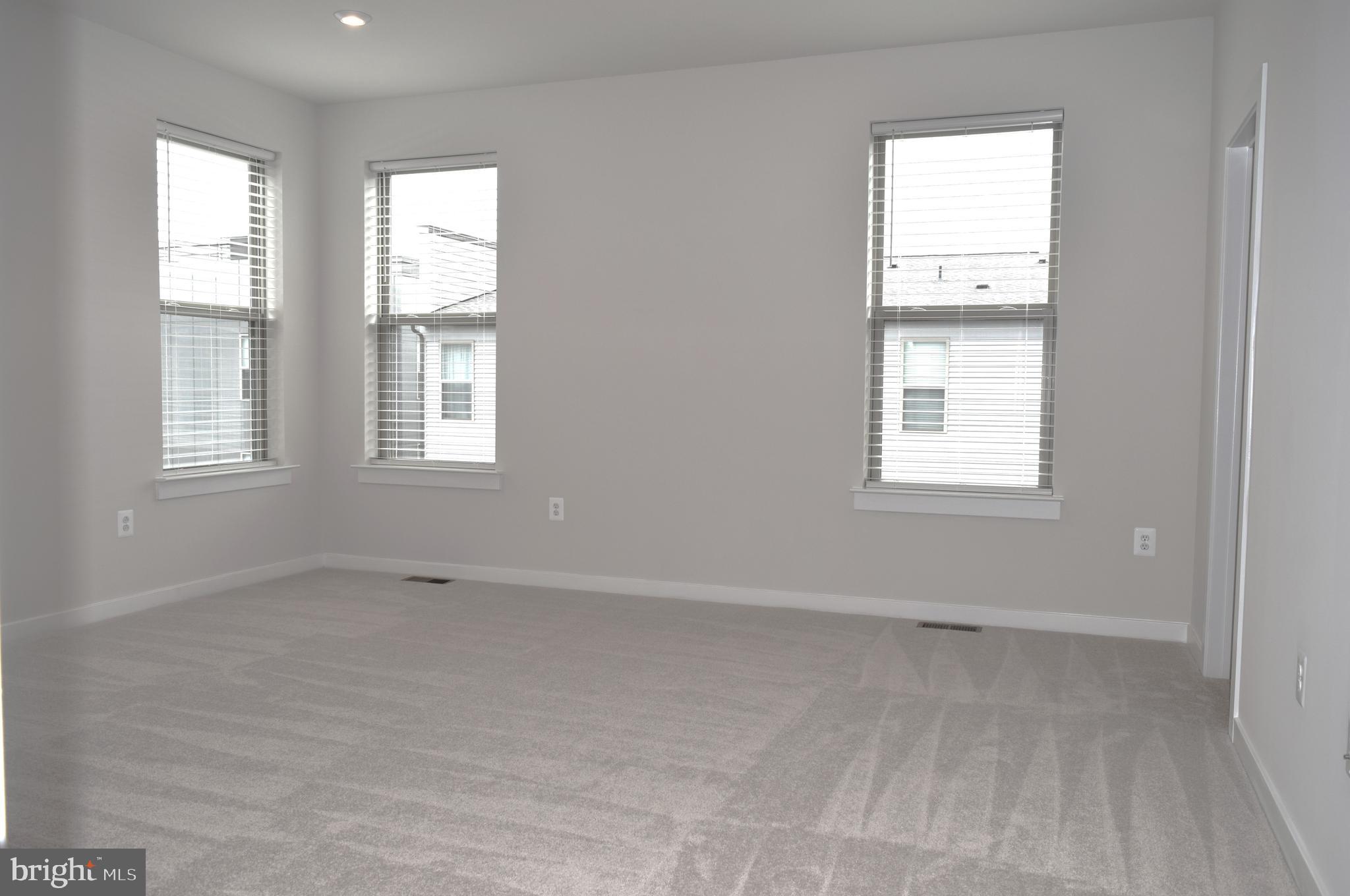 13542 Innovation Station Loop Herndon, VA 20171 - Photo 23 of 53 Spacious Master Bedroom Upper Level
